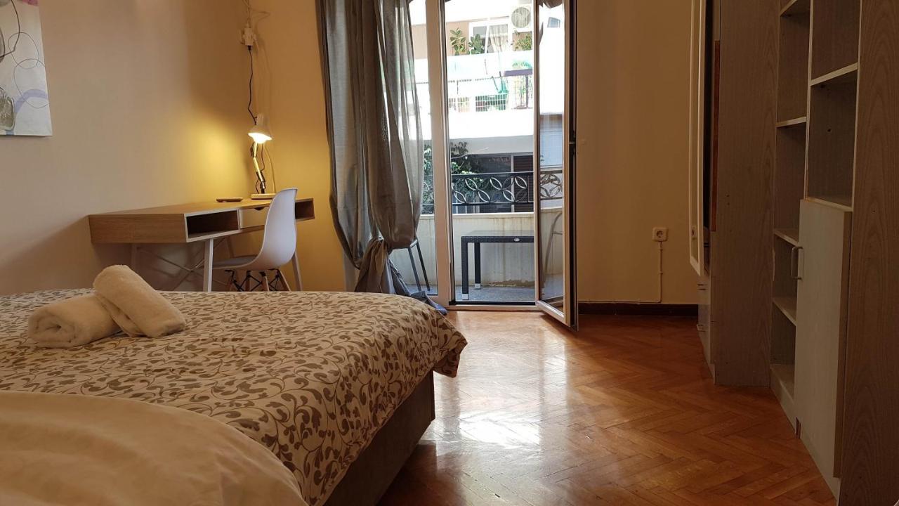 Teal Apartment - Athens Center, 4 Bd, 2 Bath Экстерьер фото