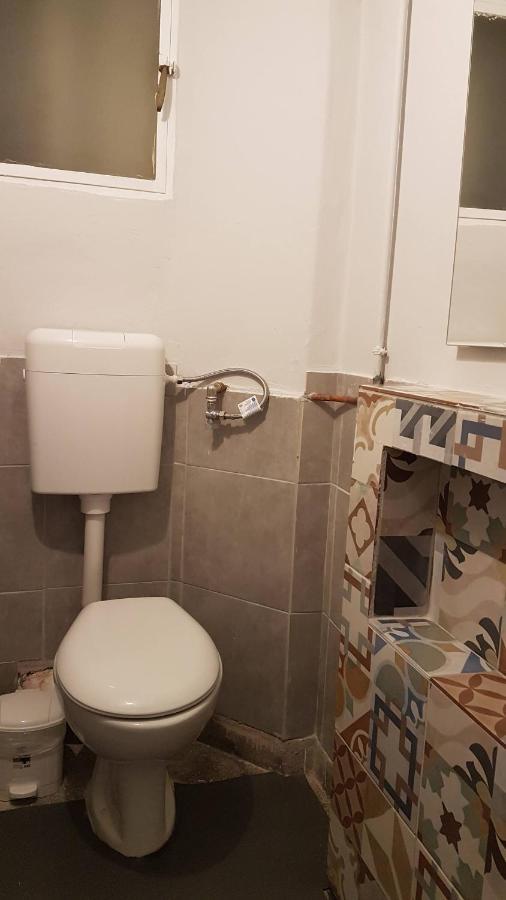 Teal Apartment - Athens Center, 4 Bd, 2 Bath Экстерьер фото